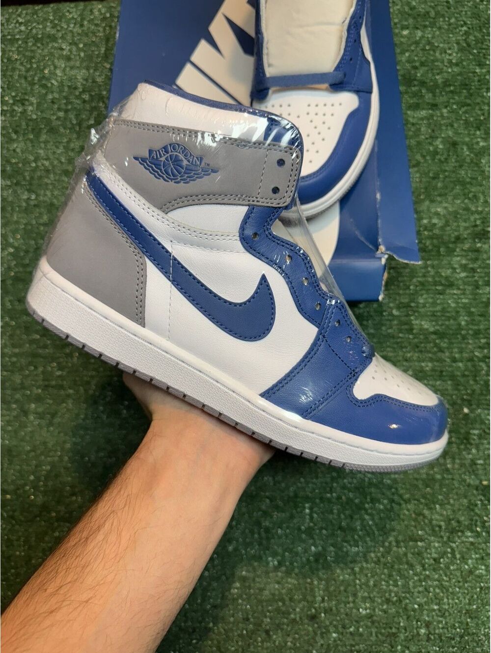 Jordan Retro 1 True Blue Size 8.5